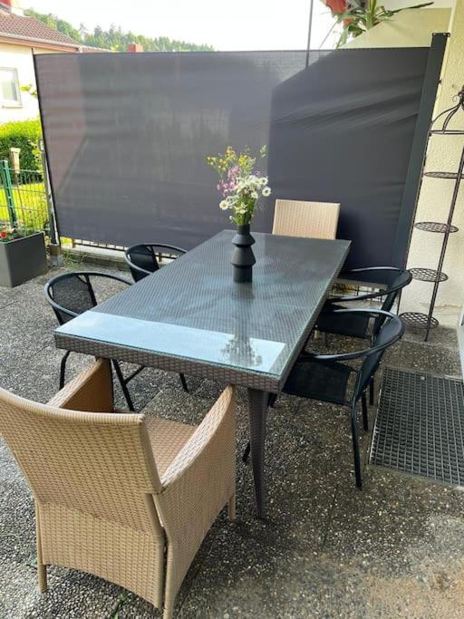 Reiheneckhaus Mit Garten Und Terasse Tettnang Extérieur photo