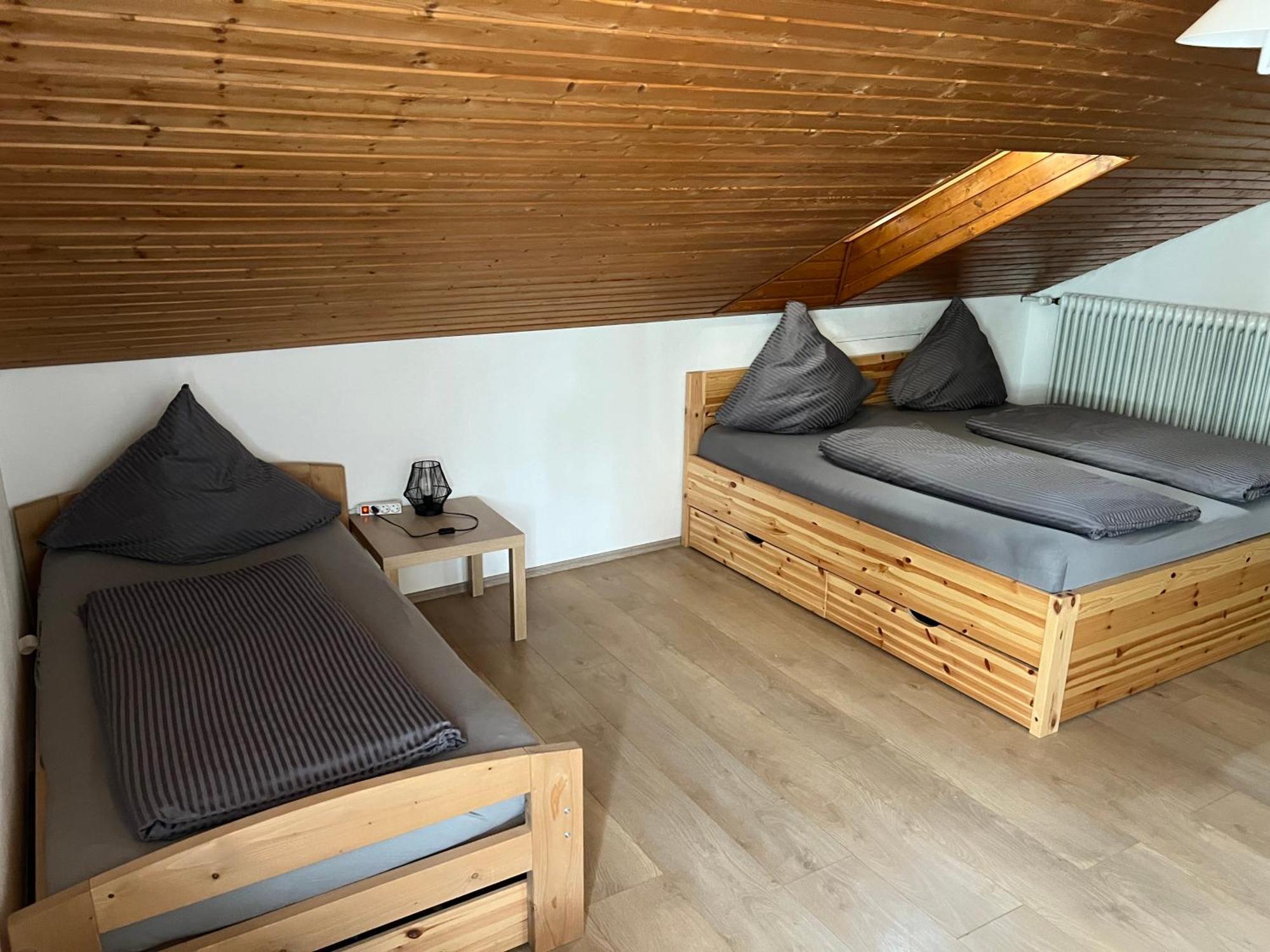 Reiheneckhaus Mit Garten Und Terasse Tettnang Extérieur photo